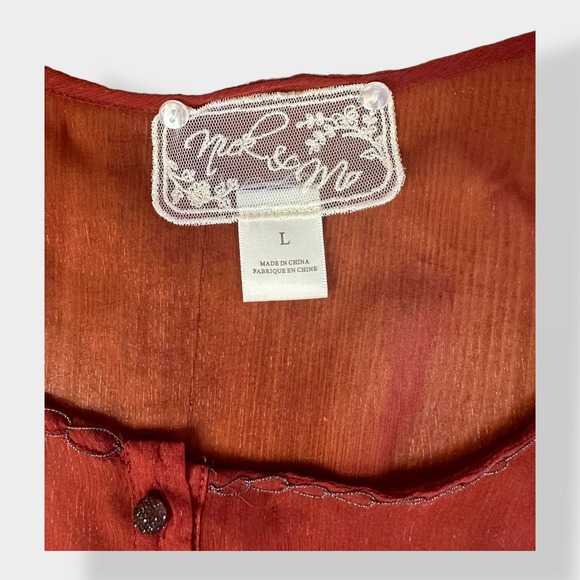 Nick and Mo 100% Silk Red 3/4‎ sleeve top Size L - Picture 2 of 11